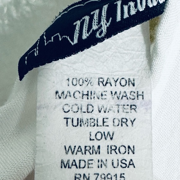 Ny Invasions Short Sleeve Butterfly Blouse - Picture 3 of 3